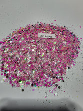 Load image into Gallery viewer, Be Mine Beautiful Valentine