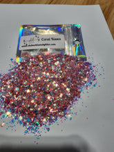 Load image into Gallery viewer, Coral Kisses