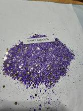 Load image into Gallery viewer, Grape Goddess