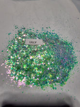 Load image into Gallery viewer, Lilly