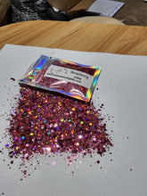 Load image into Gallery viewer, Strawberry Wine