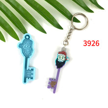 Load image into Gallery viewer, Santa Head Key