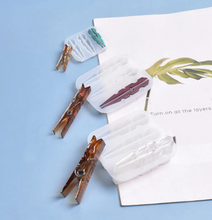 Load image into Gallery viewer, Large Clips