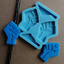 Load image into Gallery viewer, Fist