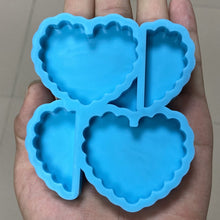 Load image into Gallery viewer, Scalloped Heart