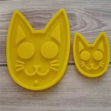 Load image into Gallery viewer, Small Cat