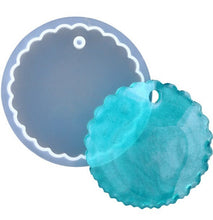 Load image into Gallery viewer, Ornament Mold
