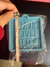 Load image into Gallery viewer, Black Lives Matter (Large)