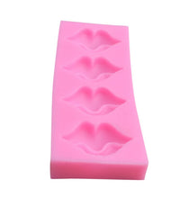 Load image into Gallery viewer, Valentine Lip Kiss