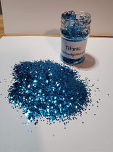 Load image into Gallery viewer, Titanic glitter mix